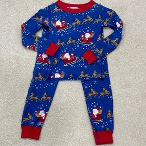 Hanna Andersson 110 size 5 Santa 🎅🏻 santa sleigh 🛷 Pajamas - Best Print Ever